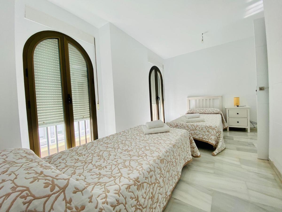 Botanico Playa Y Ascensor Grupo Ac Gestion Apartman Cádiz Kültér fotó